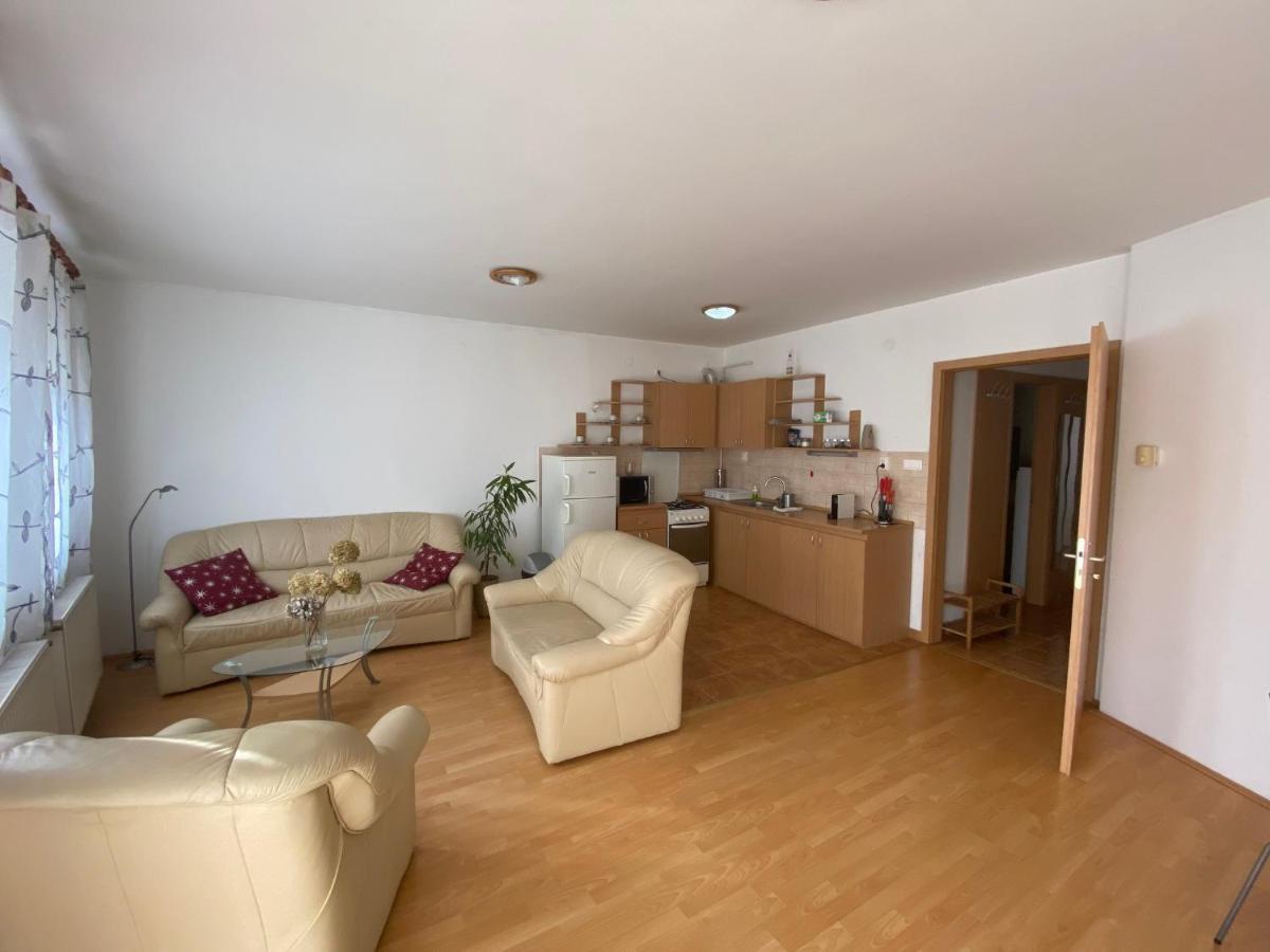 Ihome Apartment 3.0 Печ Екстериор снимка